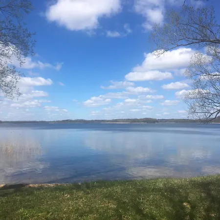 Pod Kasztanami - Biały * Ińsko