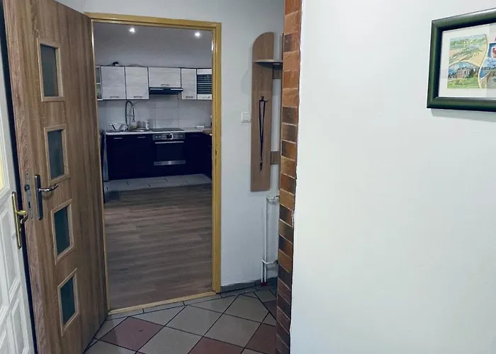 Apartman Pod Kasztanami - Bialy Ińsko