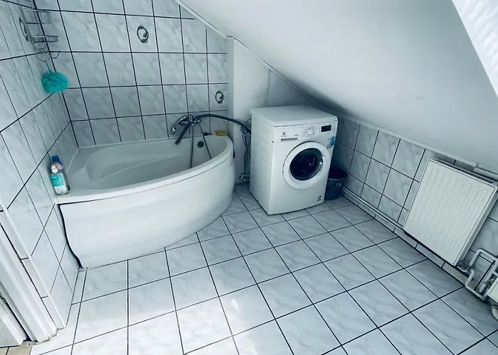 Pod Kasztanami - Bialy Apartman Ińsko